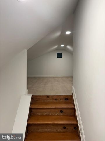 49 MIRY BROOK RD, Hamilton, NJ 08690