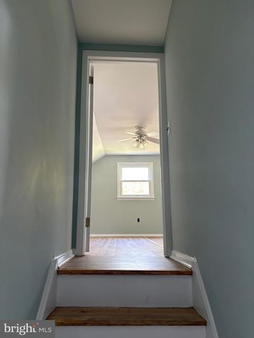 49 MIRY BROOK RD, Hamilton, NJ 08690