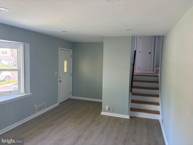 49 MIRY BROOK RD, Hamilton, NJ 08690