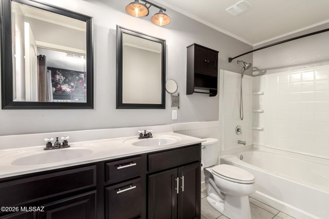 9530 S Trapper Ridge Drive, Tucson, AZ 85747