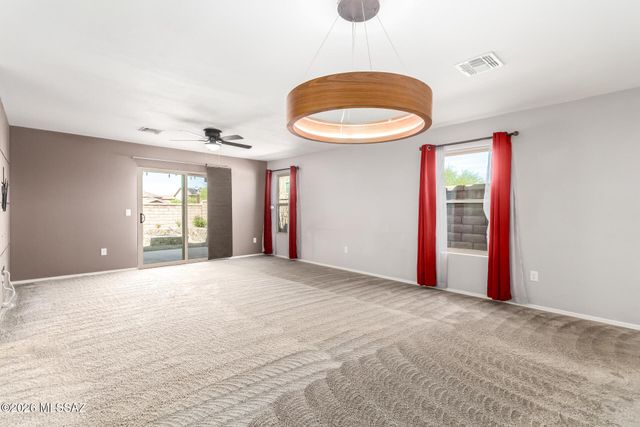 9530 S Trapper Ridge Drive, Tucson, AZ 85747