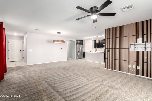 9530 S Trapper Ridge Drive, Tucson, AZ 85747