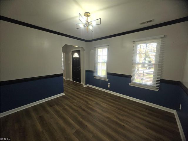 6205 Glenrose DR, Suffolk, VA 23435