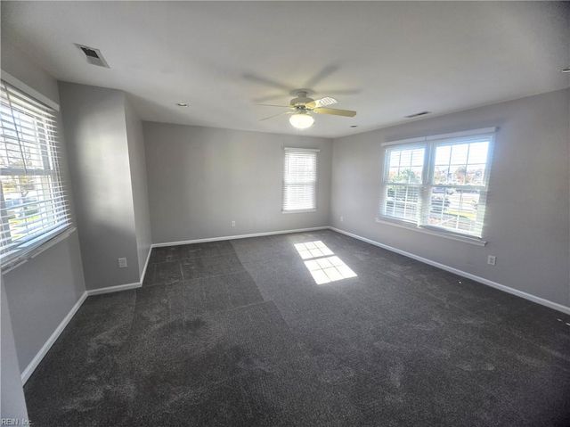 6205 Glenrose DR, Suffolk, VA 23435