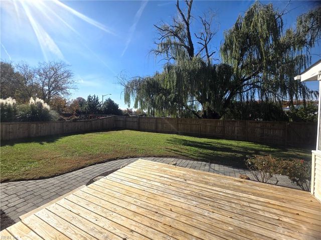 6205 Glenrose DR, Suffolk, VA 23435