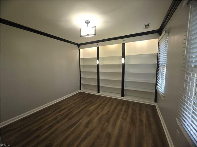 6205 Glenrose DR, Suffolk, VA 23435