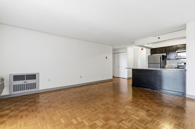 1025 Hancock St 12D, Quincy, MA 02169