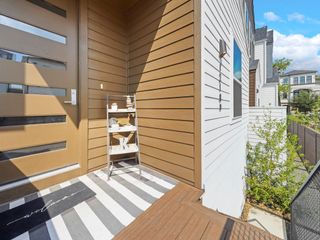 1218 W 24th Street D, Houston, TX 77008