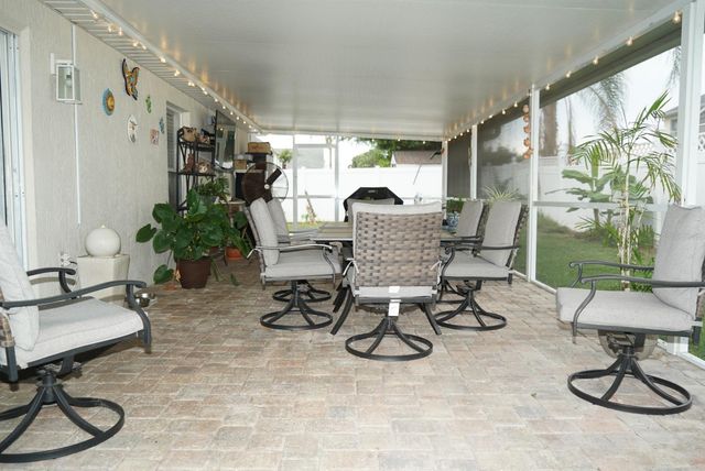 3244 HERONS POINT CIRCLE, Kissimmee, FL 34741