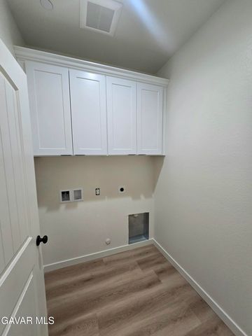 21251 Calhoun Court, California City, CA 93505