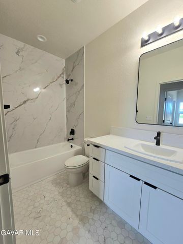 21251 Calhoun Court, California City, CA 93505