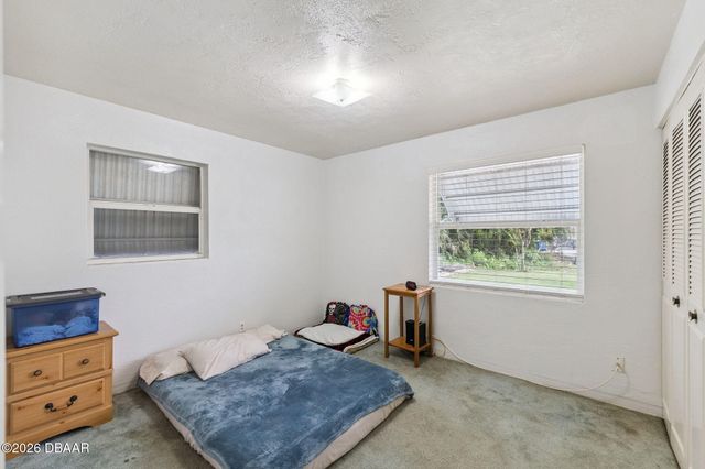 1152 Pineview Drive, Daytona Beach, FL 32117