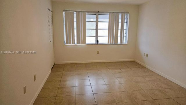 8460 SW 156th Pl 702, Miami, FL 33193