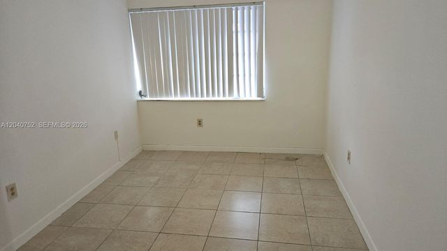 8460 SW 156th Pl 702, Miami, FL 33193