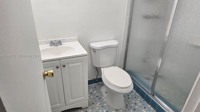 8460 SW 156th Pl 702, Miami, FL 33193