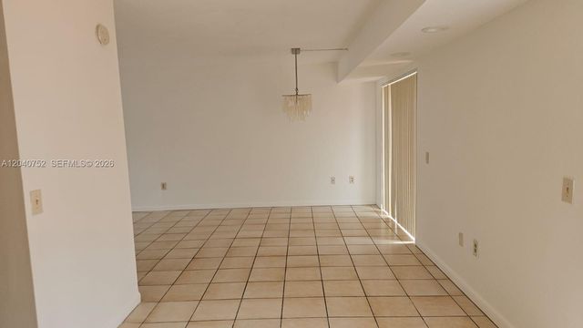 8460 SW 156th Pl 702, Miami, FL 33193