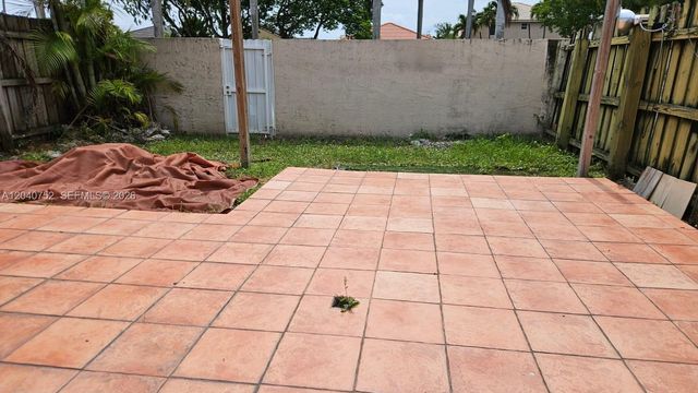 8460 SW 156th Pl 702, Miami, FL 33193