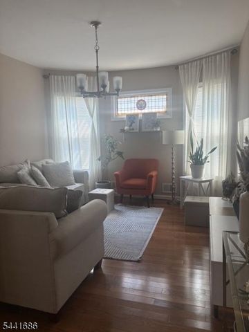 637 Parker St 2, Newark City, NJ 07104