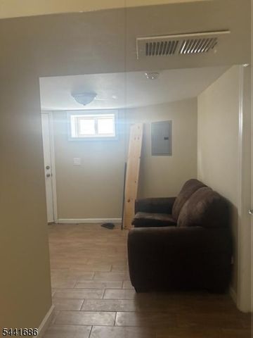637 Parker St 2, Newark City, NJ 07104