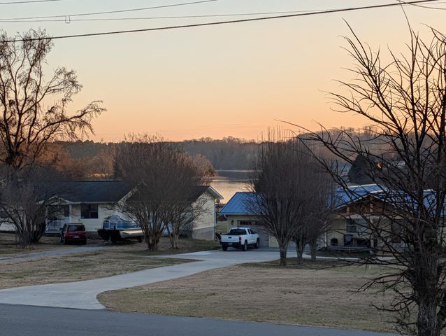 501 Pin Hook Road, Spring City, TN 37381