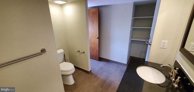 637 N 2ND ST, Philadelphia, PA 19123