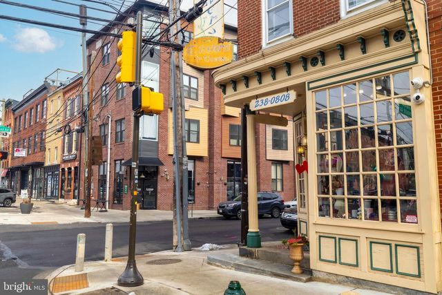 637 N 2ND ST, Philadelphia, PA 19123