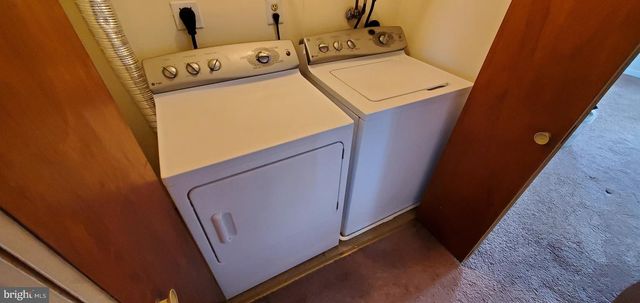 637 N 2ND ST, Philadelphia, PA 19123