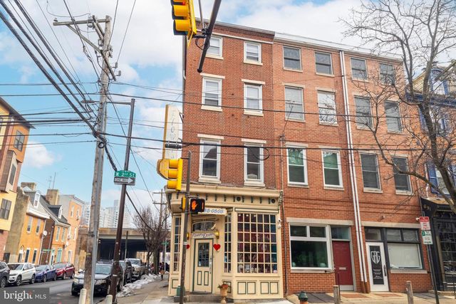 637 N 2ND ST, Philadelphia, PA 19123