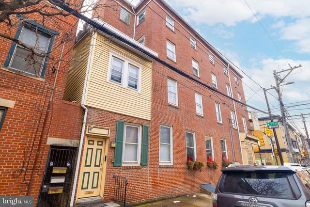 637 N 2ND ST, Philadelphia, PA 19123