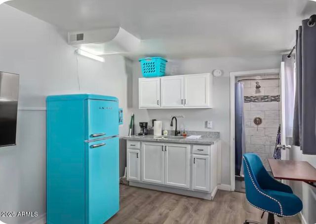 231 N Morris --, Mesa, AZ 85201