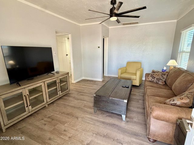 231 N Morris --, Mesa, AZ 85201