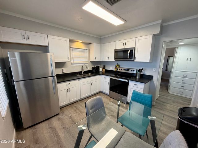 231 N Morris --, Mesa, AZ 85201