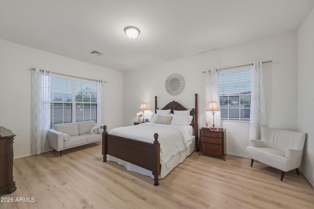 3130 E Valencia Drive, Phoenix, AZ 85042