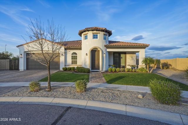 3130 E Valencia Drive, Phoenix, AZ 85042