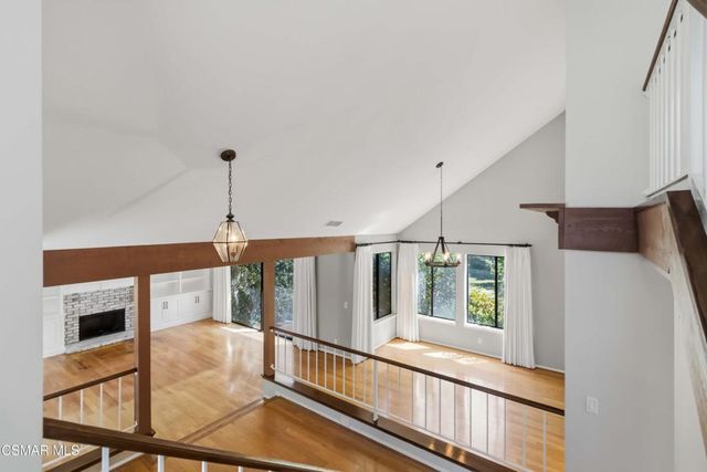 452 Newcastle Street, Thousand Oaks, CA 91361