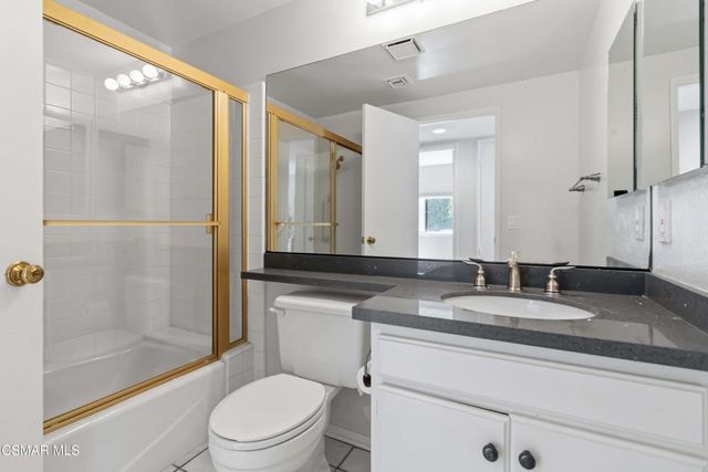 452 Newcastle Street, Thousand Oaks, CA 91361