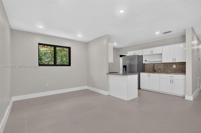 2216 SW 62nd Avenue 0, Miami, FL 33155