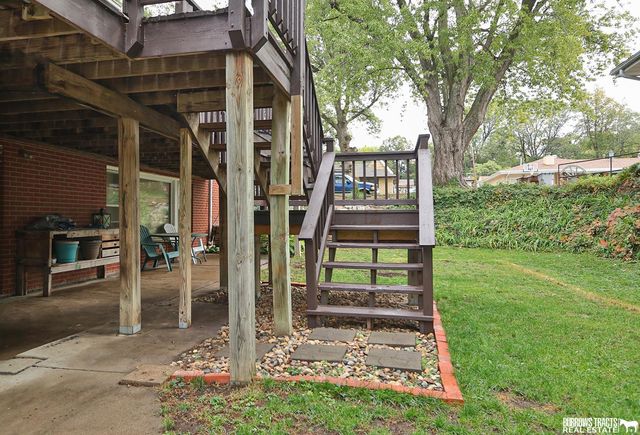 6045 Leighton Avenue, Lincoln, NE 68505