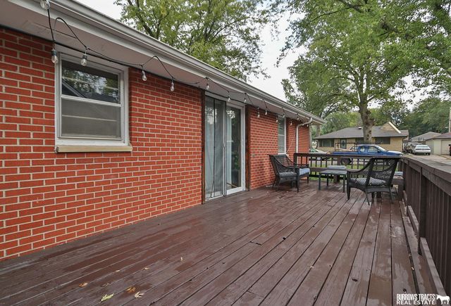 6045 Leighton Avenue, Lincoln, NE 68505