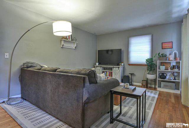 6045 Leighton Avenue, Lincoln, NE 68505