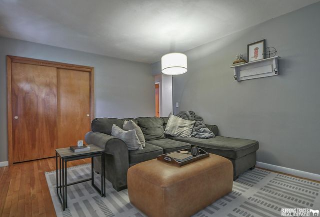 6045 Leighton Avenue, Lincoln, NE 68505