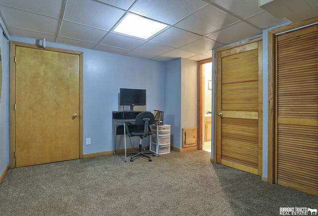 6045 Leighton Avenue, Lincoln, NE 68505