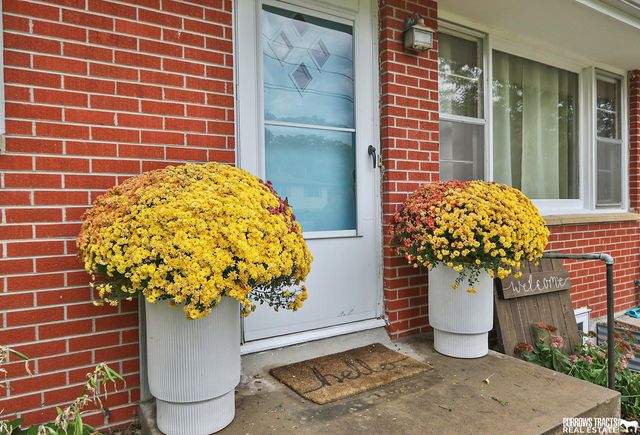 6045 Leighton Avenue, Lincoln, NE 68505