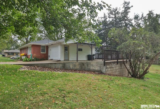 6045 Leighton Avenue, Lincoln, NE 68505