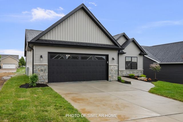6303 College Avenue, Davenport, IA 52807