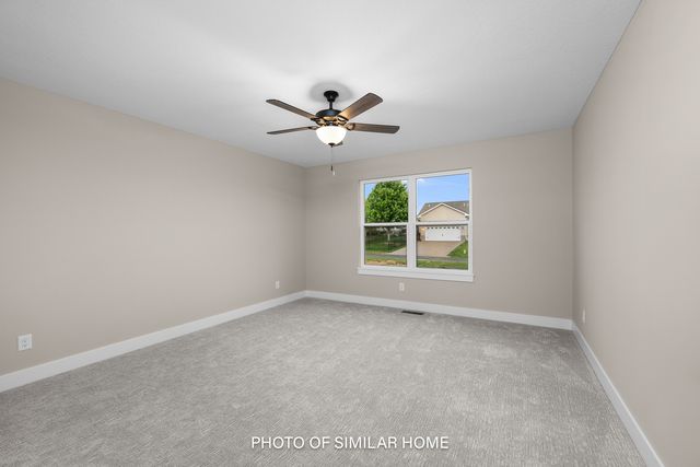 6303 College Avenue, Davenport, IA 52807