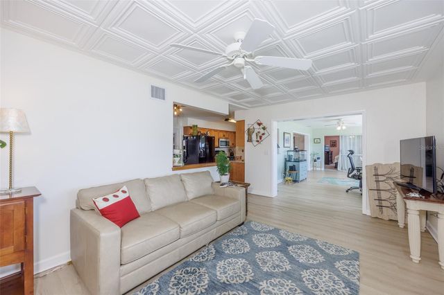 1704 DANBURY DRIVE, Sun City Center, FL 33573