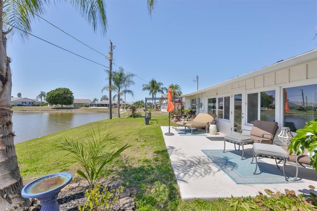 1704 DANBURY DRIVE, Sun City Center, FL 33573