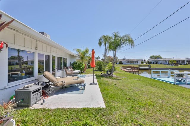 1704 DANBURY DRIVE, Sun City Center, FL 33573