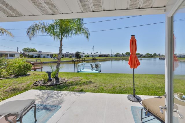 1704 DANBURY DRIVE, Sun City Center, FL 33573